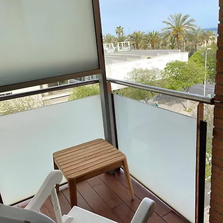 Apartment With Sea Views Next To The Of Mar Bella